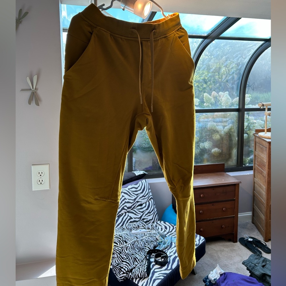 Lululemon mens joggers